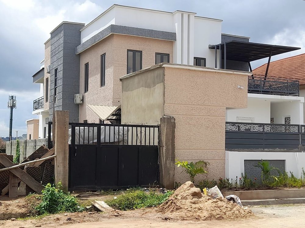 4 Units of 5-Bedroom Duplexes